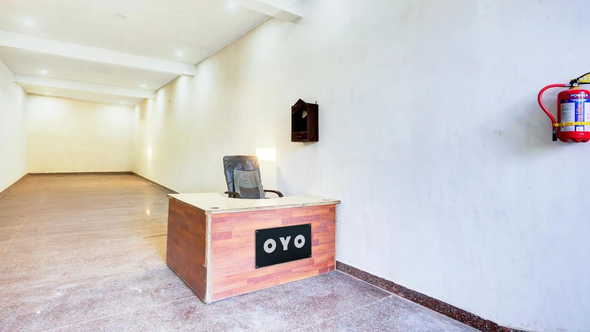 Hotel O 7 Star Hotel & Restaurant Agra