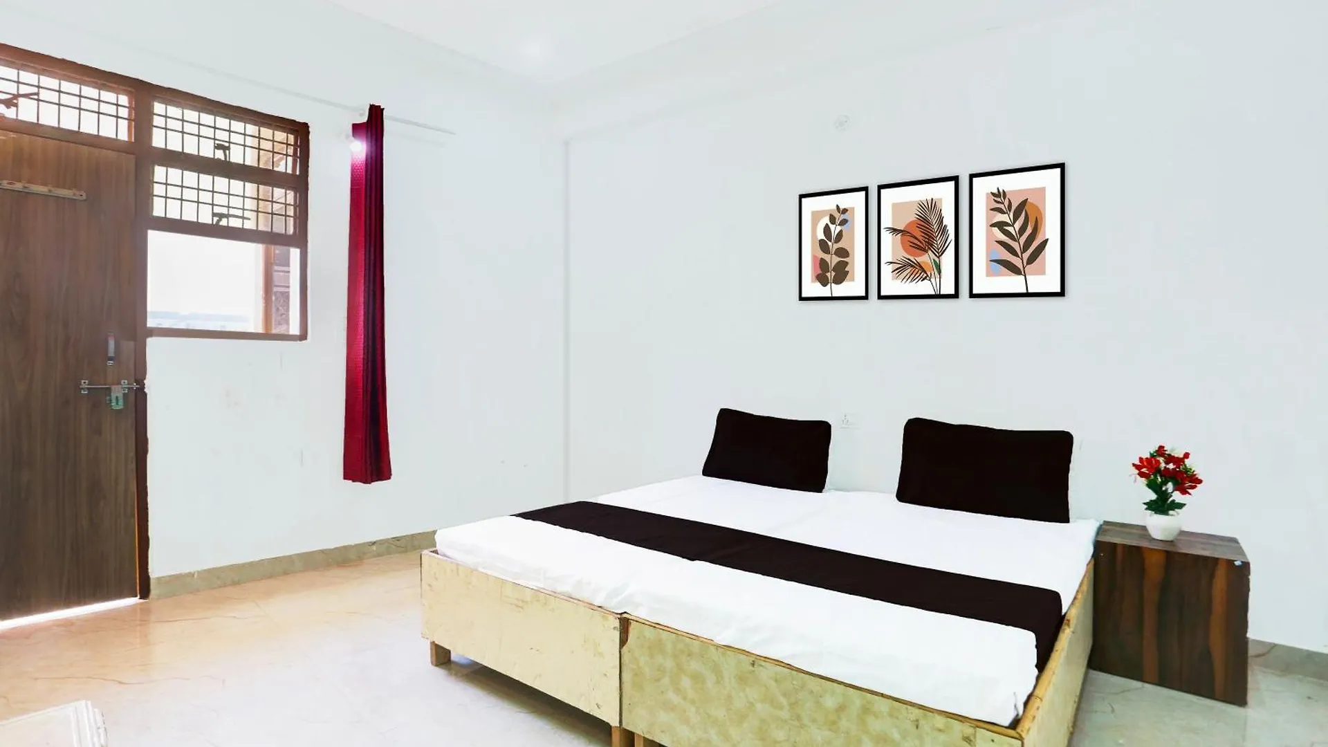 Hotel O 7 Star Hotel & Restaurant Agra  3*, Agra (Uttar Pradesh)
