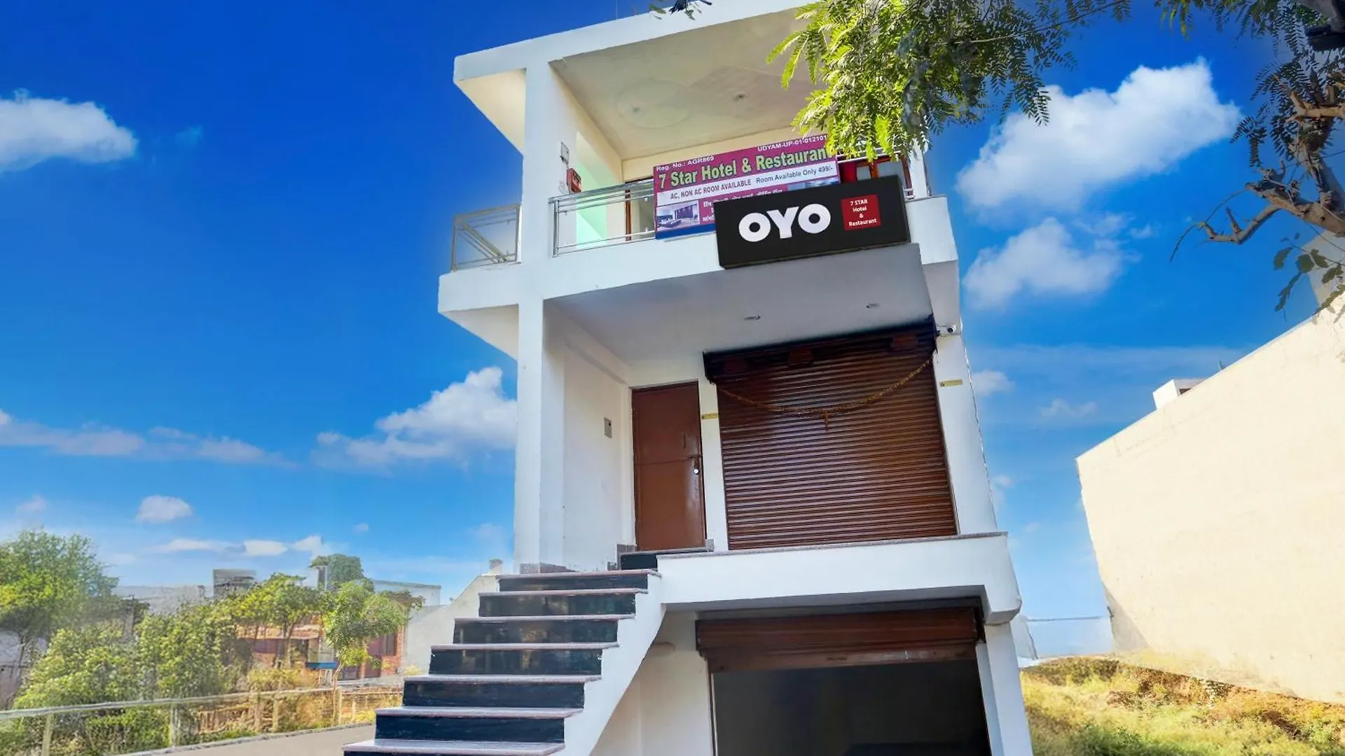 Hotel O 7 Star Hotel & Restaurant Agra